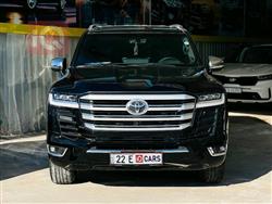 تۆیۆتا لاند کروزەر